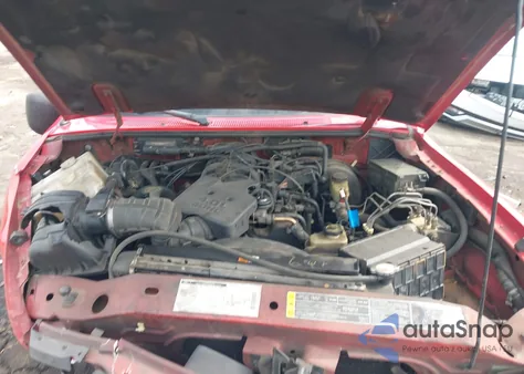 2002 Ford Ranger Xlt from USA, damaged, VIN 1FTYR44E32PB38003